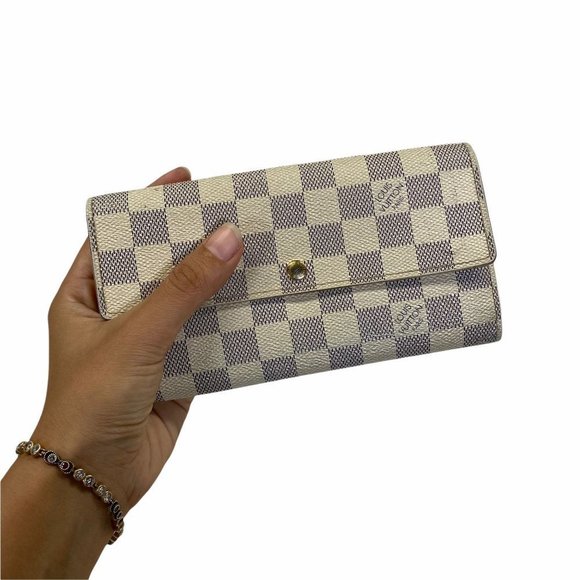 Louis Vuitton Handbags - LOUIS VUITTON LONG WALLET PORTEFUILLE WHITE 956223